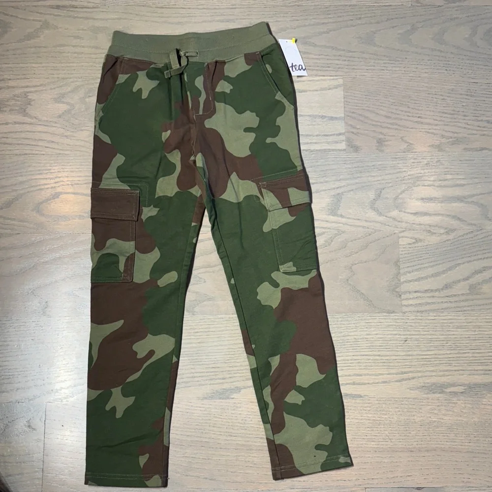 NWT TEA Camo Cargo Kids Pants - Picture 1 of 2